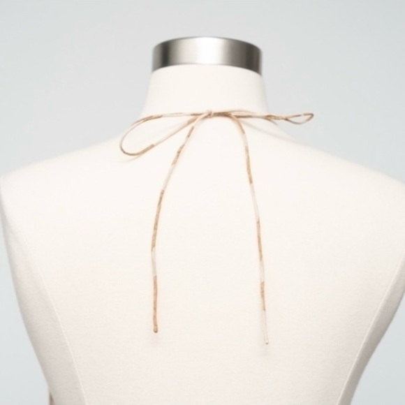 Tibi | 100% Silk Sleeveless Halter Bird Print Top, Size 6 ☀️⛱️ - Picture 8 of 10